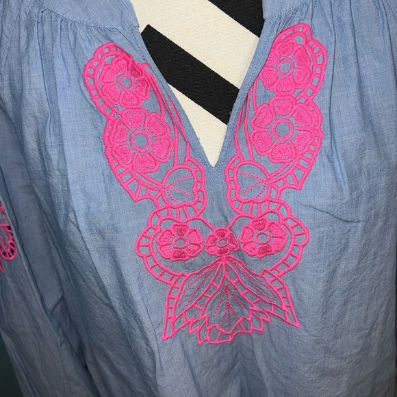 Amabella Embroidered Top in Bluebelle Chambray - Picture 4 of 7